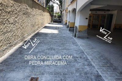 Obra concluída com pedra miracema