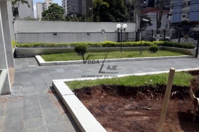 C.E.Roraima Área da frente com pedra ardozia